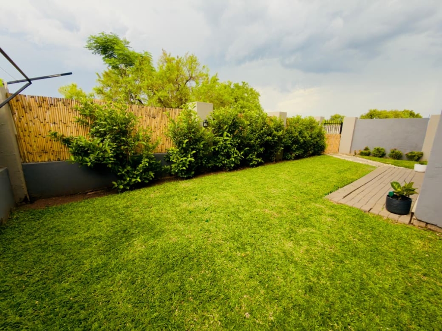 3 Bedroom Property for Sale in Gateway Manor North West